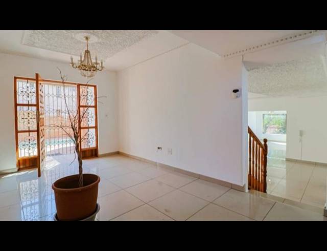 4 BEDROOM HOUSE FOR SALE IN GLENVISTA